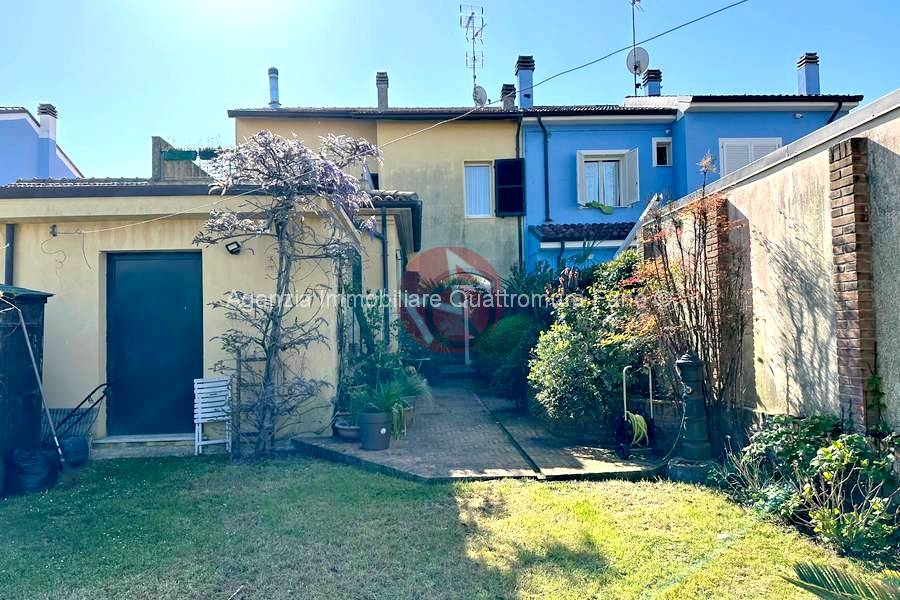 Immagine annuncio immobiliare quattromura fano